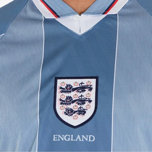 England 1996 Away Euro Championship Retro Shirt - Picture 4 of 6